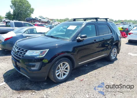 2017 Ford Explorer Xlt z USA, uszkodzony, nr VIN 1FM5K7D81HGE27971